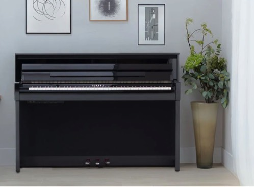 Yamaha Clavinova CLP 785 high-end digital piano